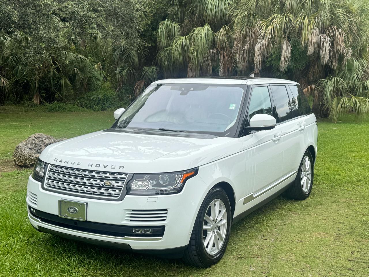 land rover range rover 2017 SALGR2FK9HA362061 image land rover range rover 2017 SALGR2FK9HA362061 image